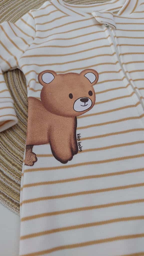 Macacão Bebê Menino em Suedine C/ Zíper Urso - Kiko Baby