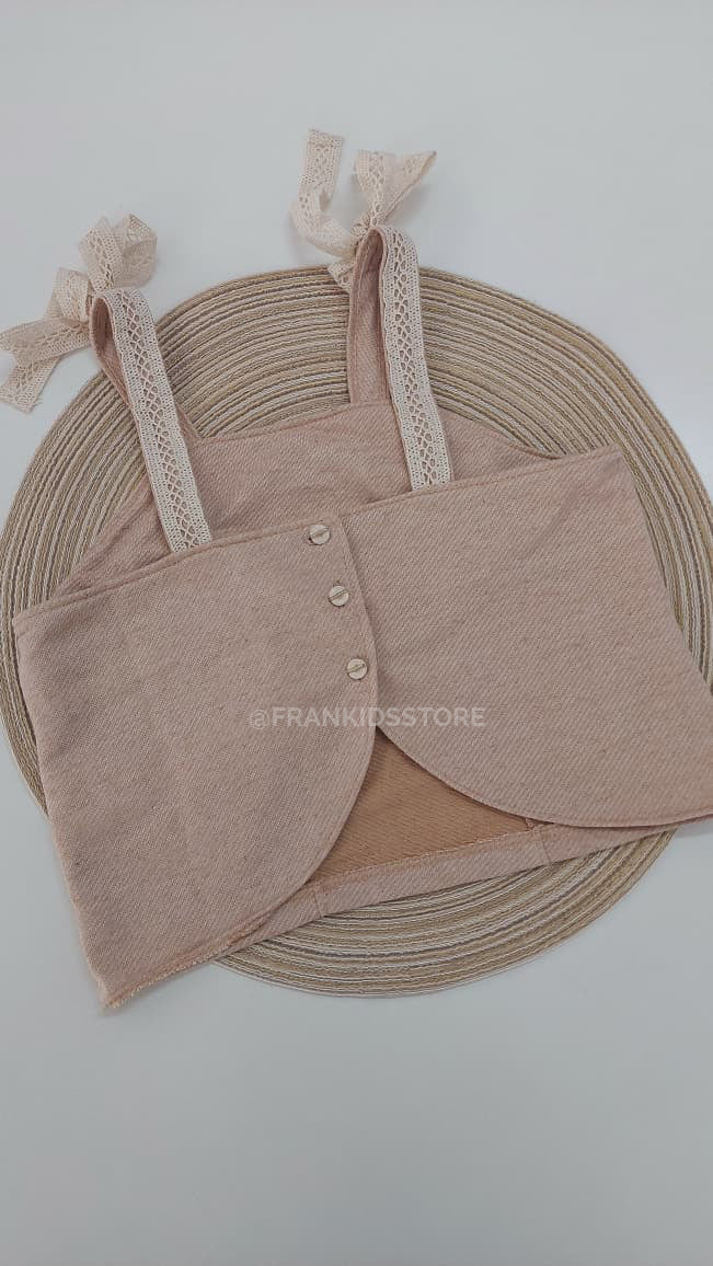 Conjunto Blusa com Renda e Shorts Social Linho - Kiki Xodó